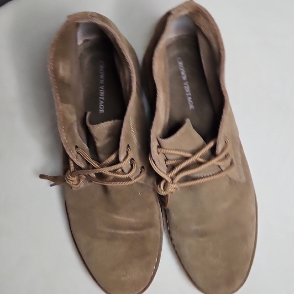Crown Vintage Brown Chukka Boots with Suede Material and Rounded Toe main image 4
